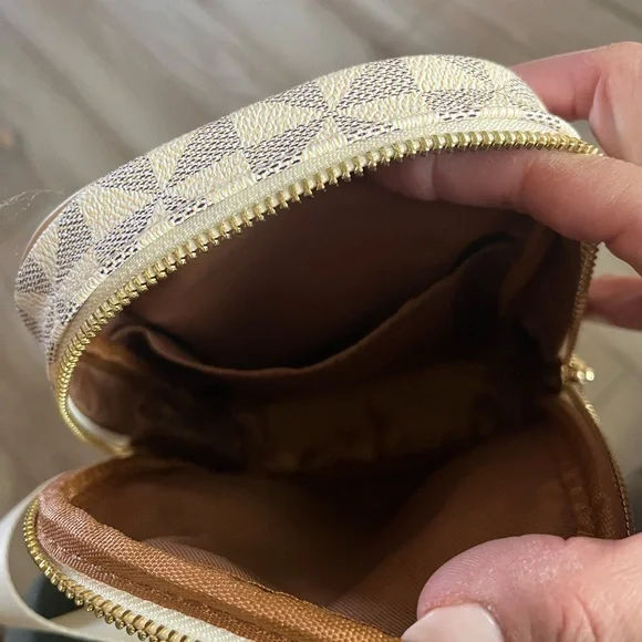 ✨Shoulder Bag✨ - Picture 3 of 3